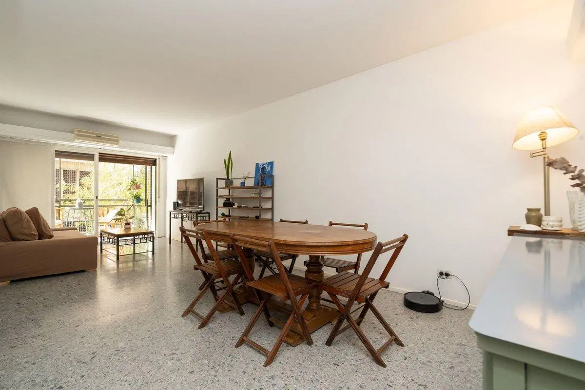 VENTA DEPTO 4 AMB Y DEPENDENCIA CABALLITO COCHERA 4