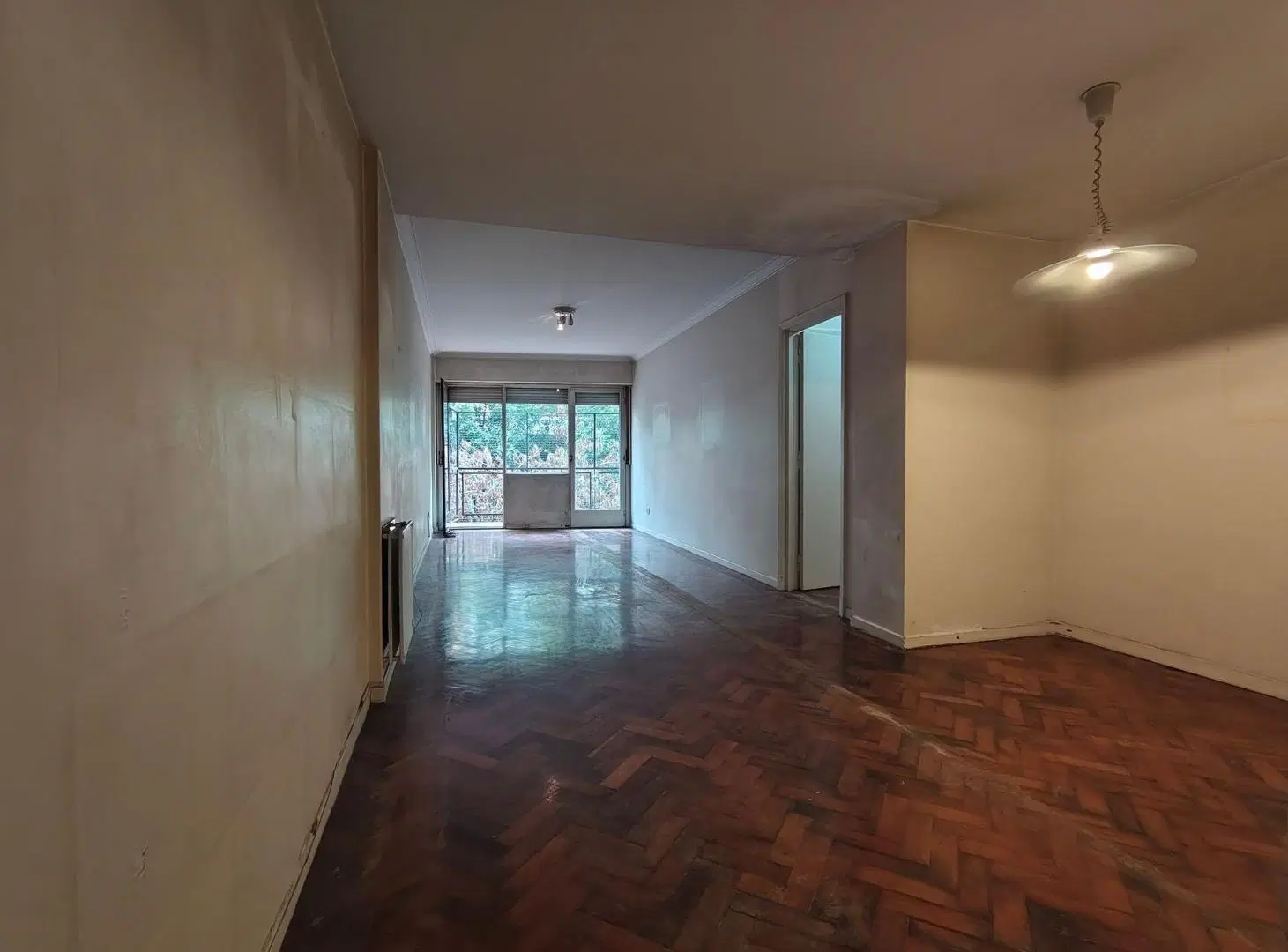 3 amb + DEPCIA + BALCON Austria 2200 e/Peña y Melo 4
