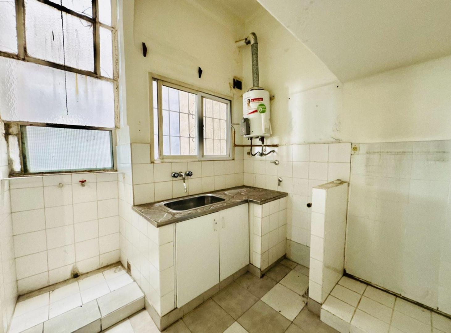 Foto de Venta depto 2 amb Monserrat cercano San Telmo, imagen 5
