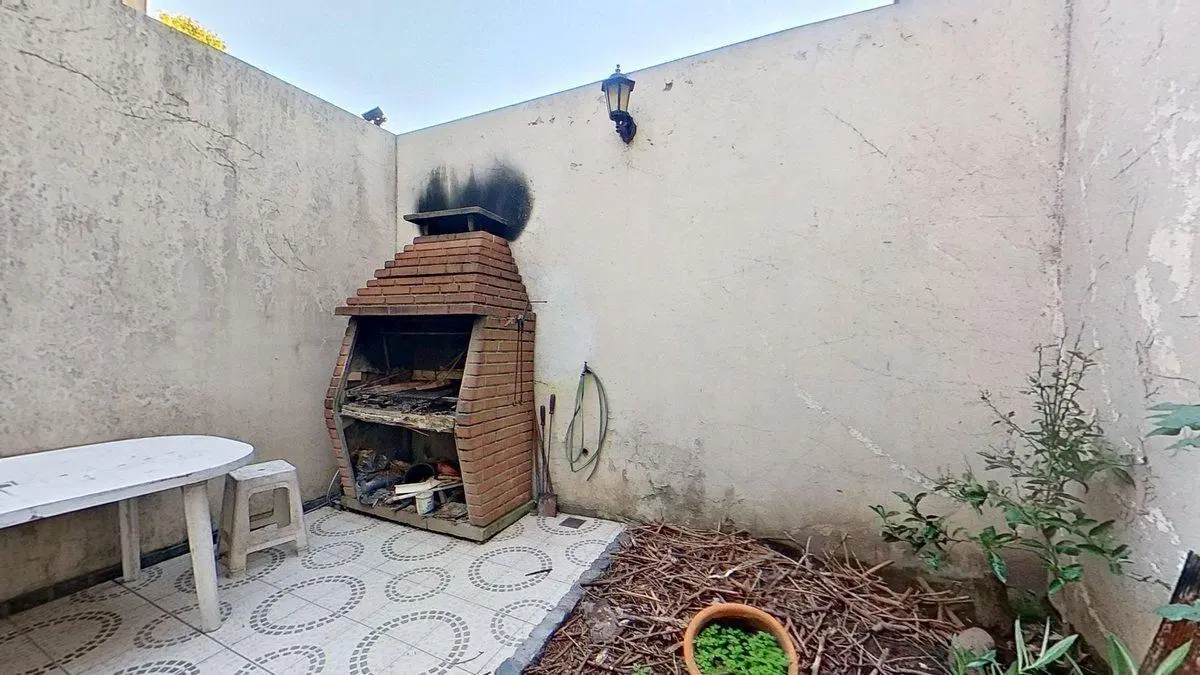 VENTA CASA 5 AMB. JARDIN PARRILLA VILLA PUEYRREDON 8