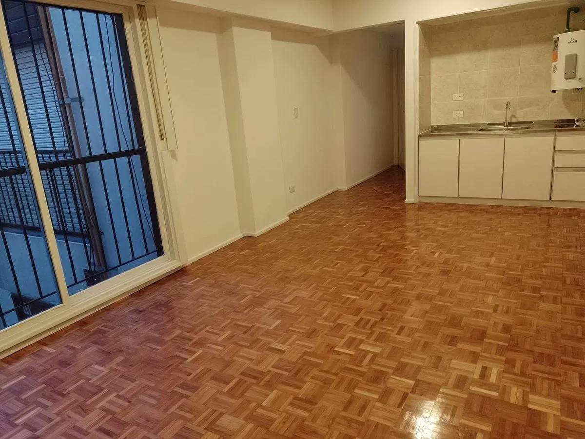 MONOAMBIENTE EN VENTA EN MICROCENTRO 3