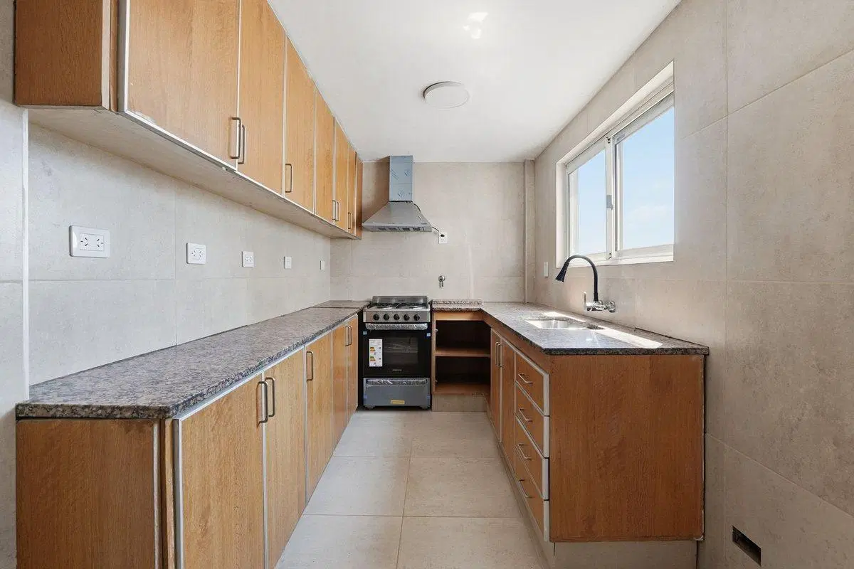 VENTA DEPARTAMENTO 4 AMBIENTES BALVANERA 5