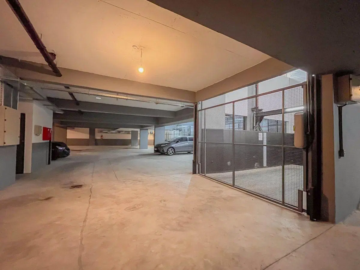 Venta Cochera interna. Palermo Hollywood 4