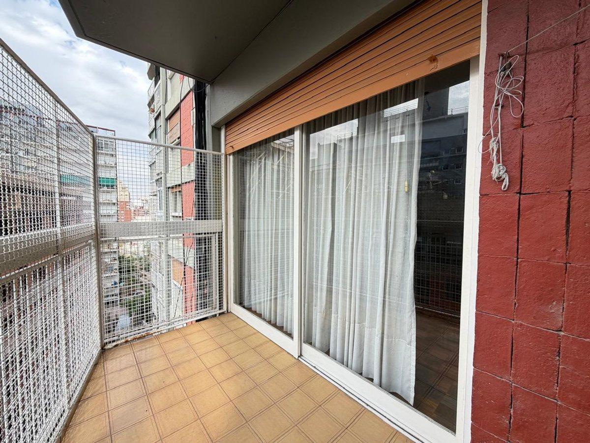 VENTA DEPARTAMENTO 4 AMBIENTES ALMAGRO COCHERA