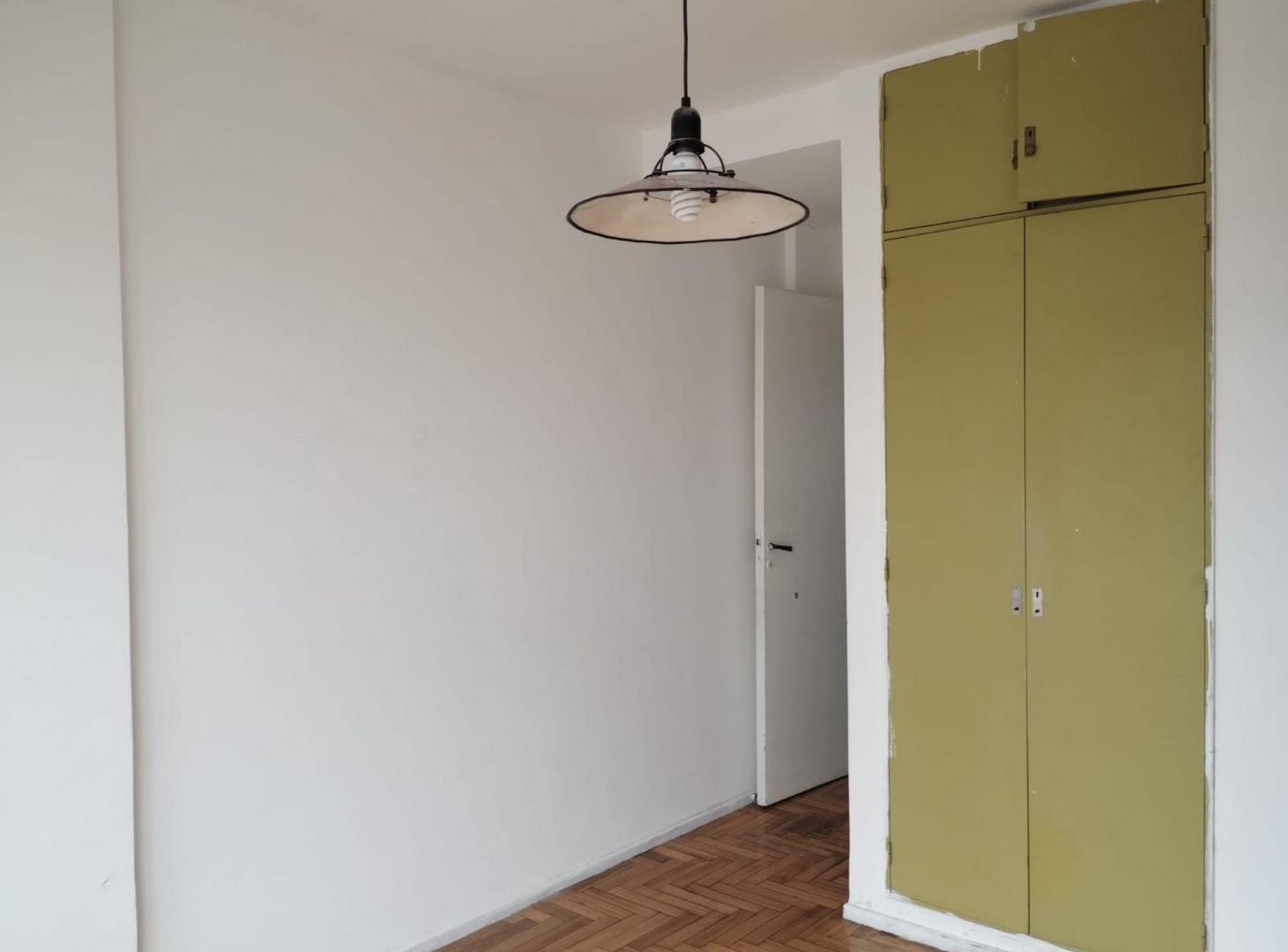 Foto de Venta Dpto 4 Ambientes. Avellaneda, imagen 4