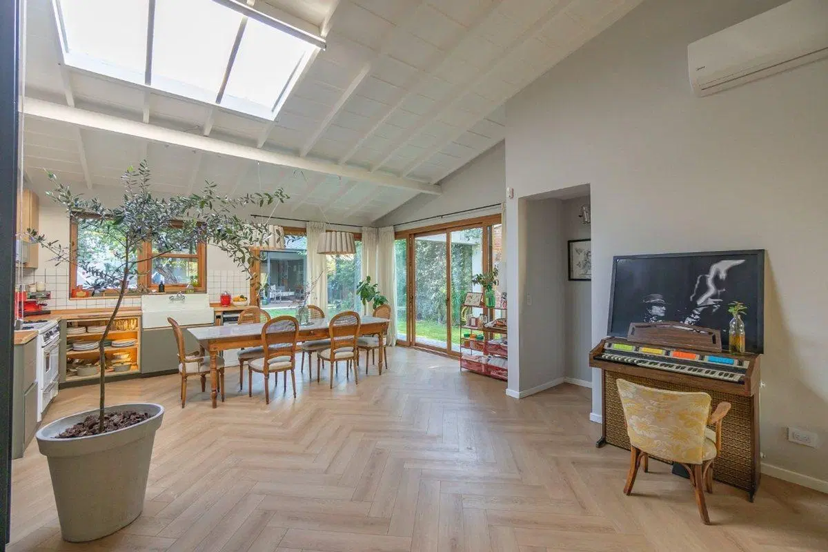 EXCLUSIVA CASA A ESTRENAR EN VENTA ZONA OLIVOS!!! 2