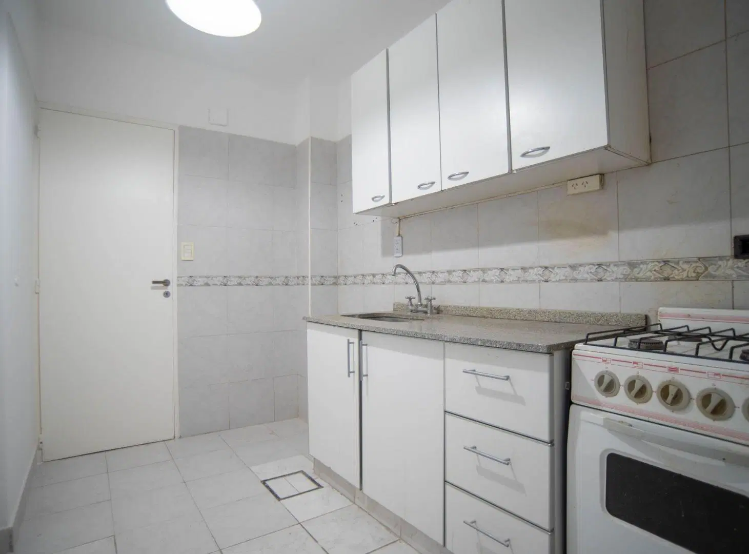 Venta Departamento 2 Ambientes con Patio Interno 5