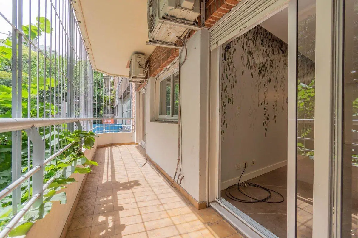 Venta dpto 4 ambientes con cochera. Palermo 3