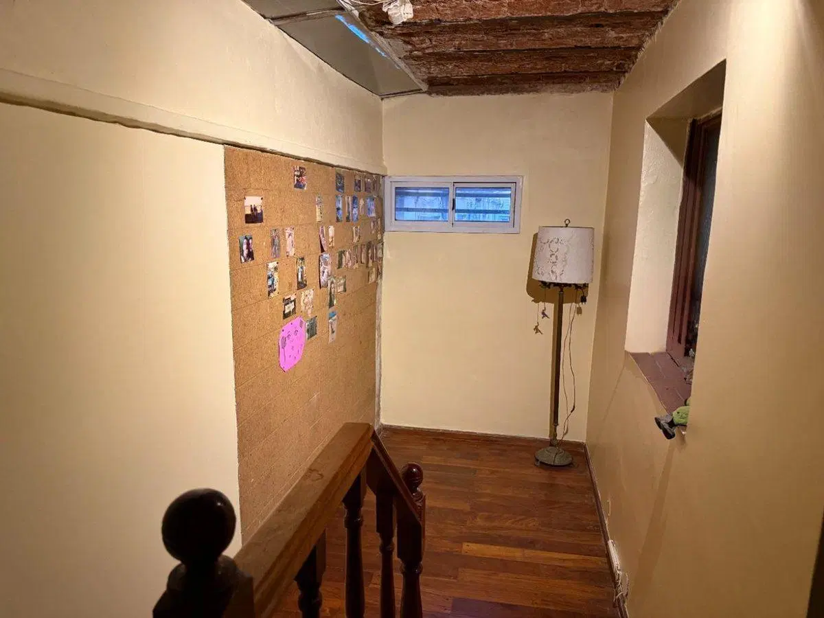 VENTA PH 3 AMBIENTES  + LOCAL CON SOTANO MONSERRAT 5