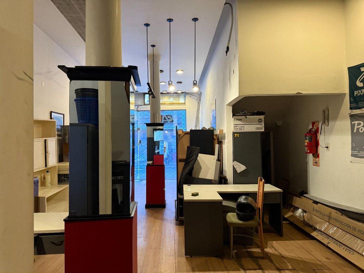 VENTA LOCAL CON SOTANO + PH 3 AMBIENTES MONSERRAT