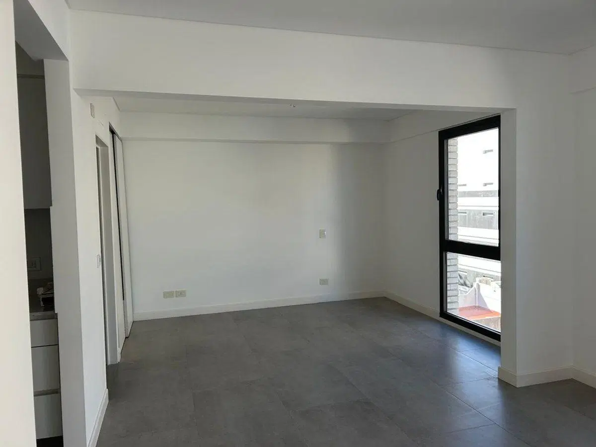 Departamento en Venta monoambiente grande Saavedra 2