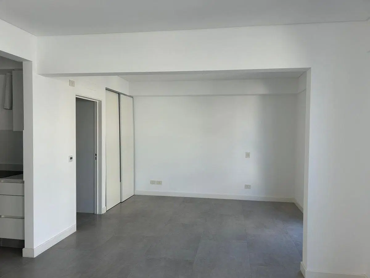 Departamento en Venta monoambiente grande Saavedra 5