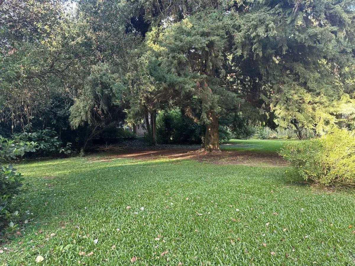 Venta Lote Praderas de Lujan 900 mts Central 2
