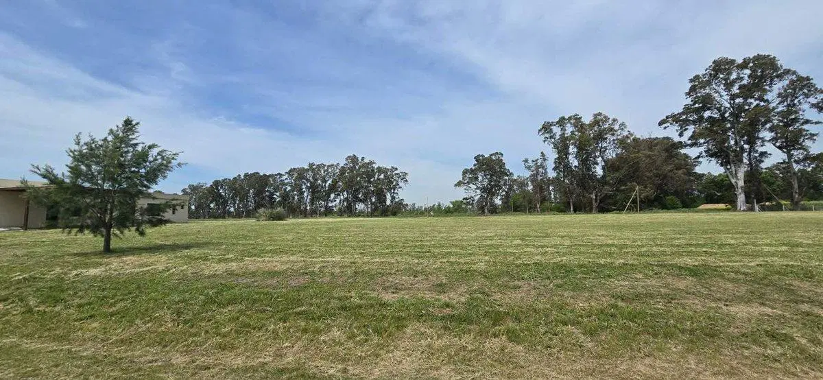 LOTE DE 4300 m² EN SECTOR GOLF VILLA MARÍA 3