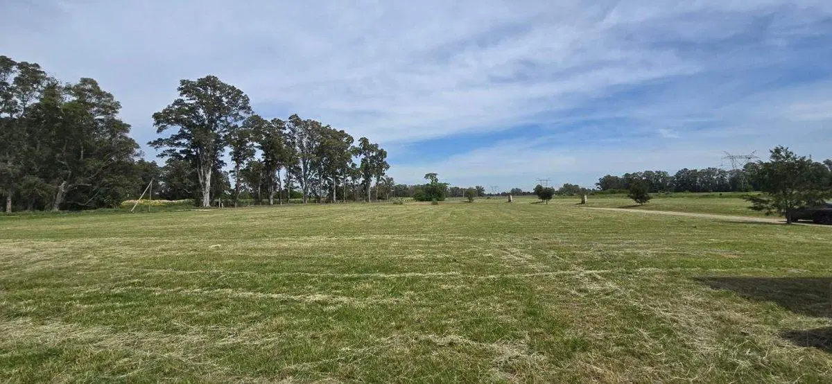 LOTE DE 4300 m² EN SECTOR GOLF VILLA MARÍA 4