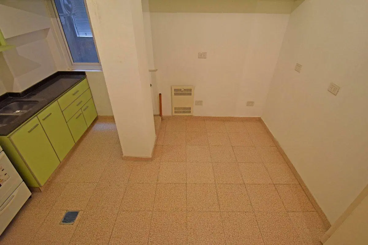 Venta Departamento 3 y 1/2 ambientes  Las Cañitas 4