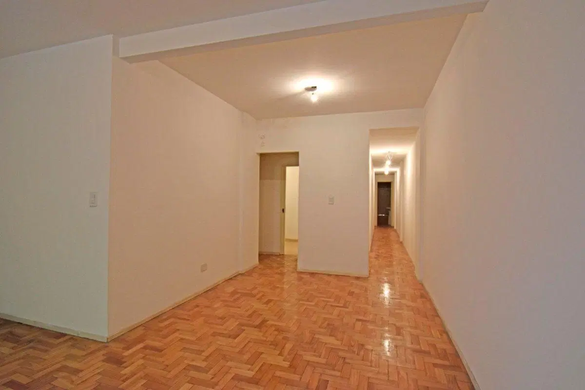 Venta Departamento 3 y 1/2 ambientes  Las Cañitas 3