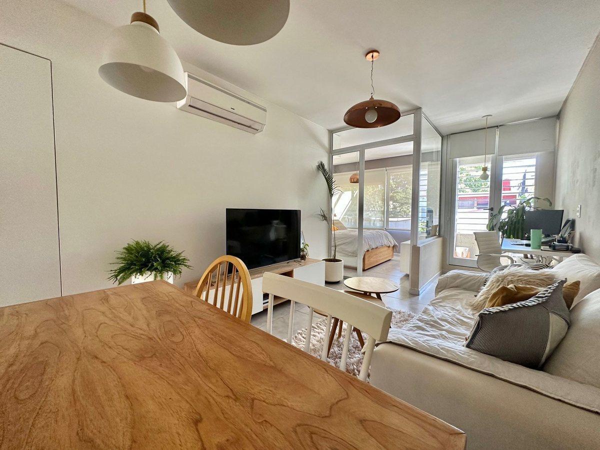 ALQUILER moderno 2 amb pileta Coghlan