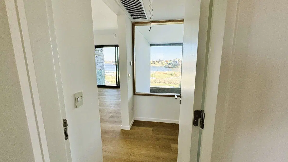 OCEANA - VENTA - JARDIN PILETA Y PARRILLA - 2 coch 4