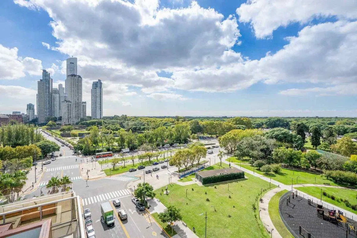 Piso Alto con Terraza y Jacuzzi Privado Zencity 2