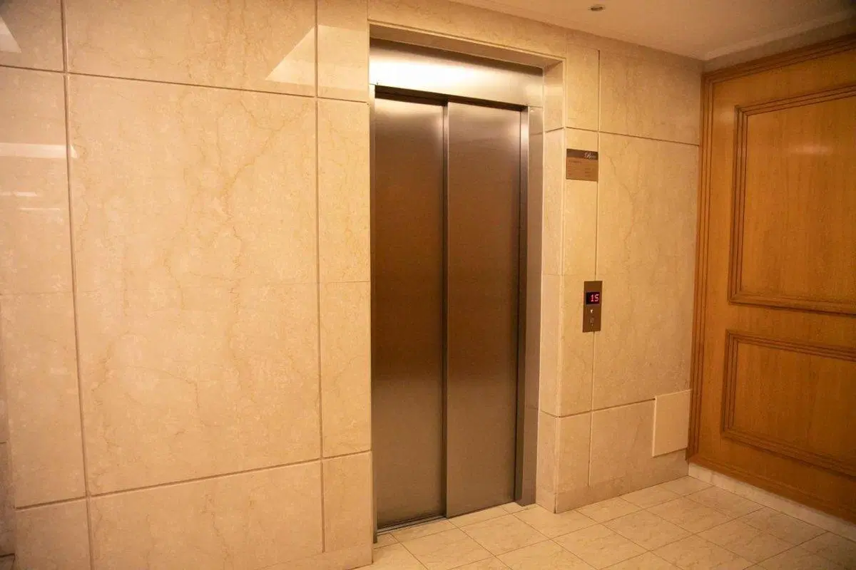 VENTA DEPARTAMENTO 3 AMBIENTES PUERTO MADERO 4