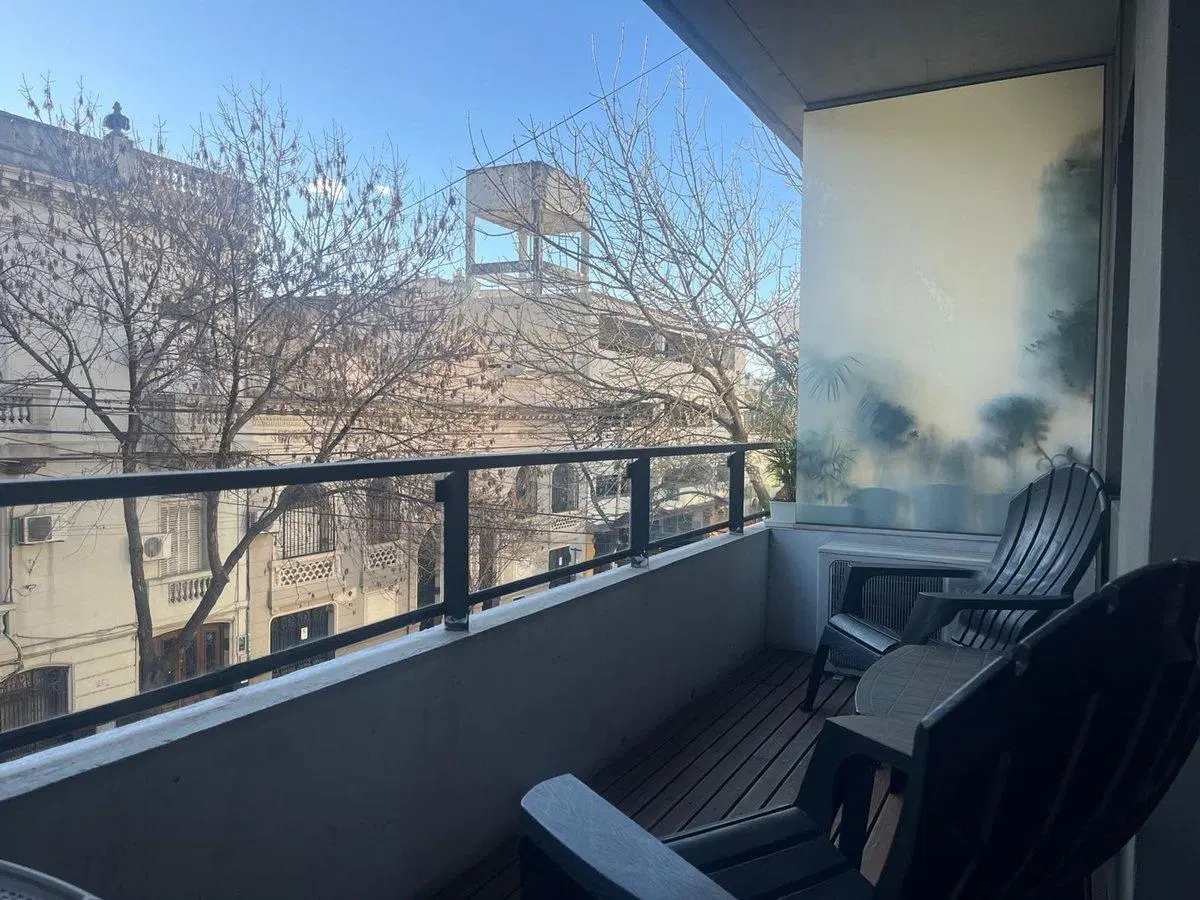 MONOAMBIENTE A ALQUILAR EN PALERMO CON BALCON 2