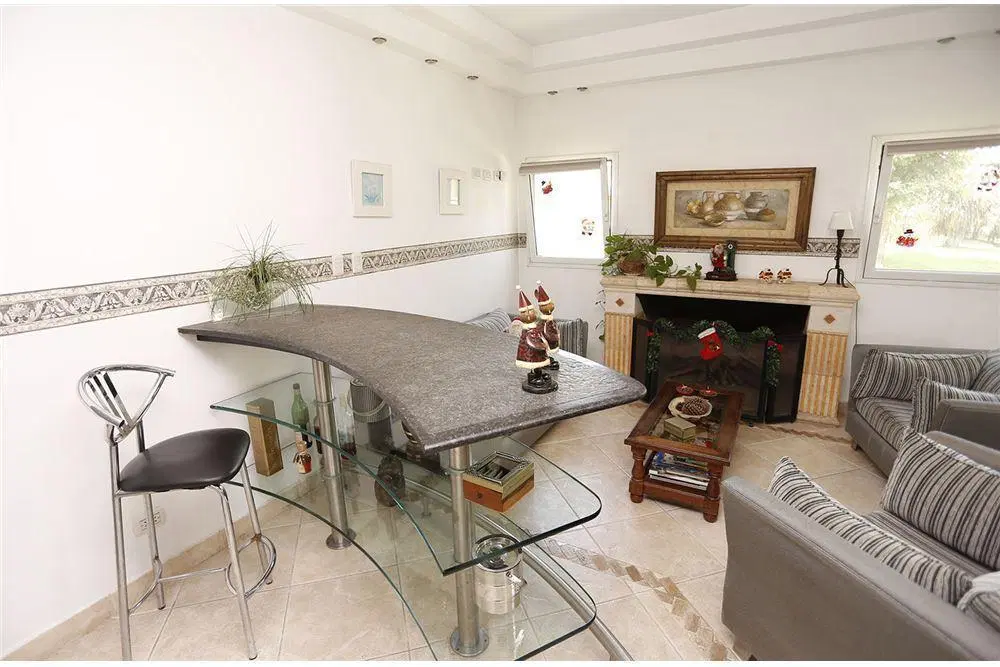 VENTA CASA 5 AMBIENTES LOMA VERDE ESCOBAR 4