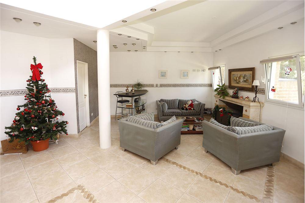 Foto de VENTA CASA 5 AMBIENTES LOMA VERDE ESCOBAR, imagen 5