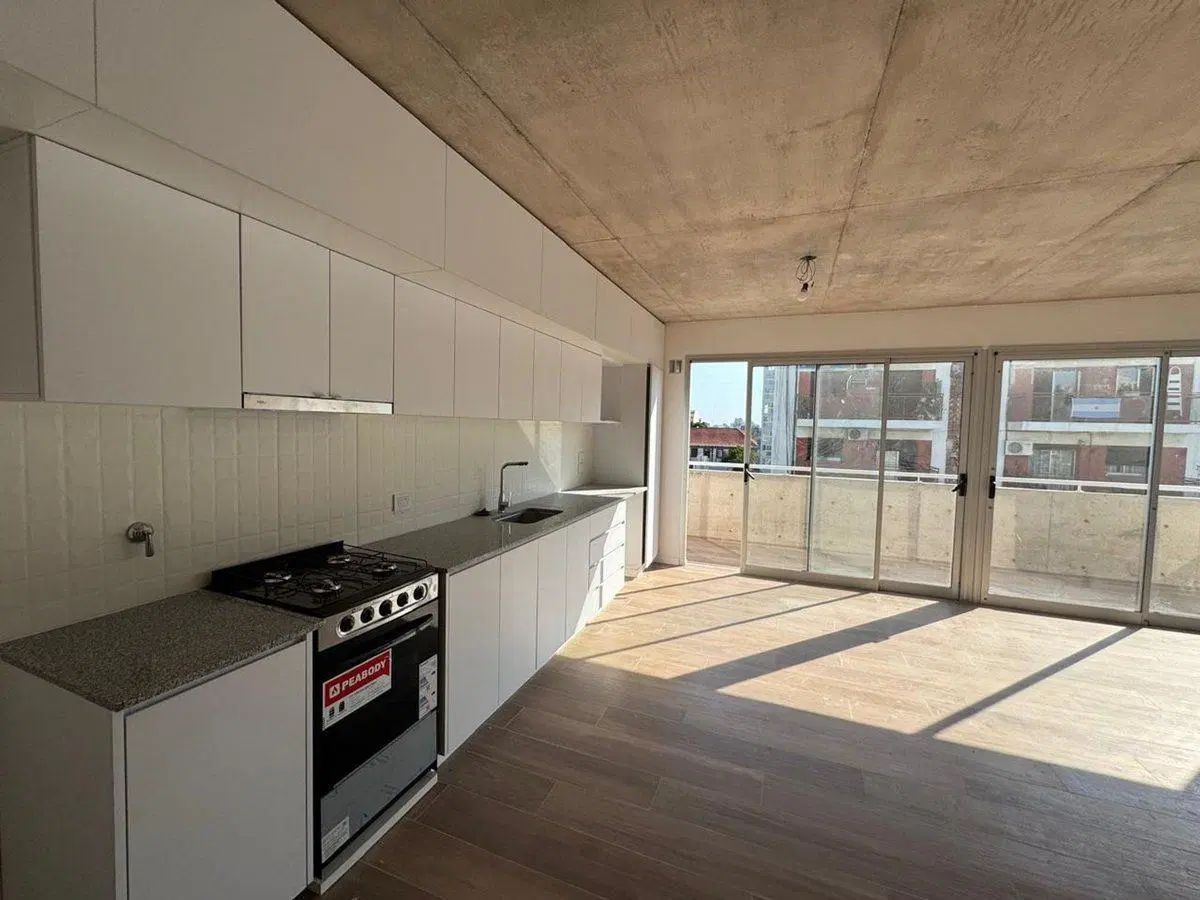 Venta con Renta Departamento 2 ambientes en Flores 4
