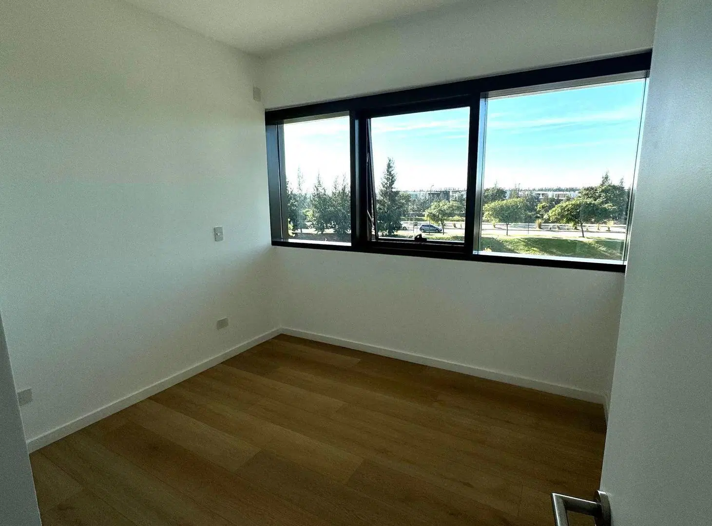 VENTA DUPLEX OCEANA NORDELTA  4 AMB  COCH JAR PIL 5