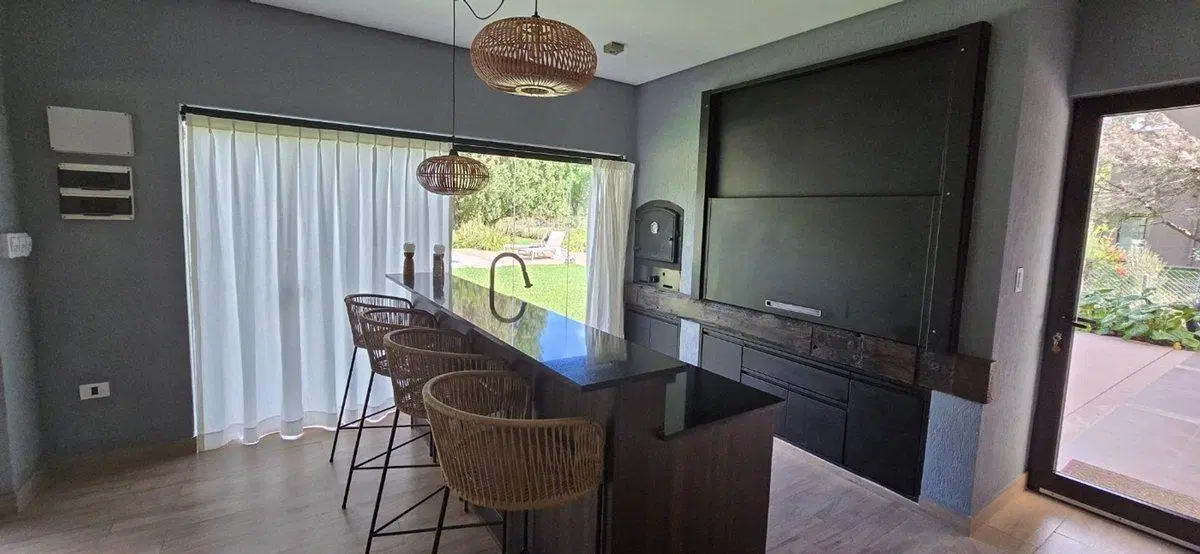 CASA EN FINCAS DE SAN VICENTE 5 AMB. LOTE 4000M 3