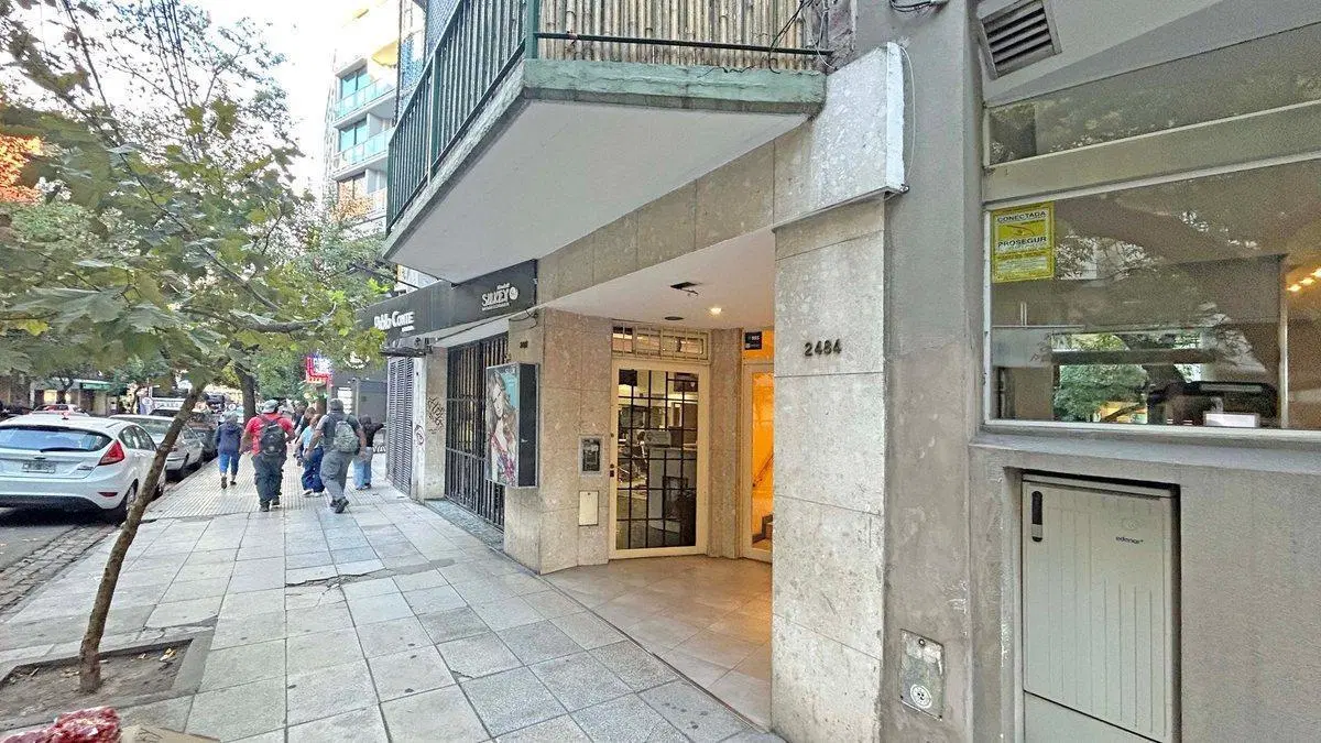 Venta Depto 2 ambientes Refaccionado Belgrano 3