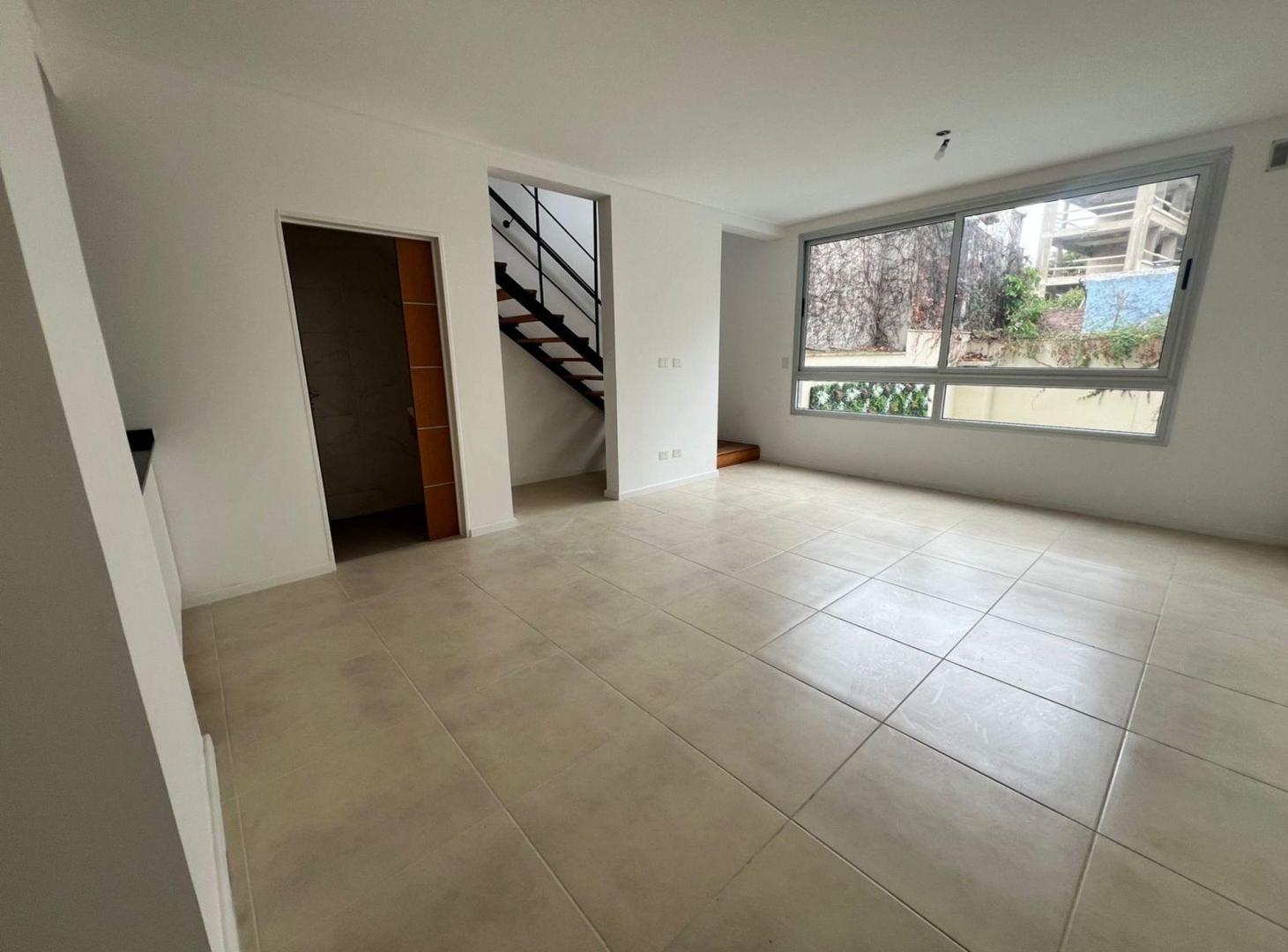 Foto de Venta Dúplex 2 Amb. Balcón. Palermo Hollywood, imagen 1