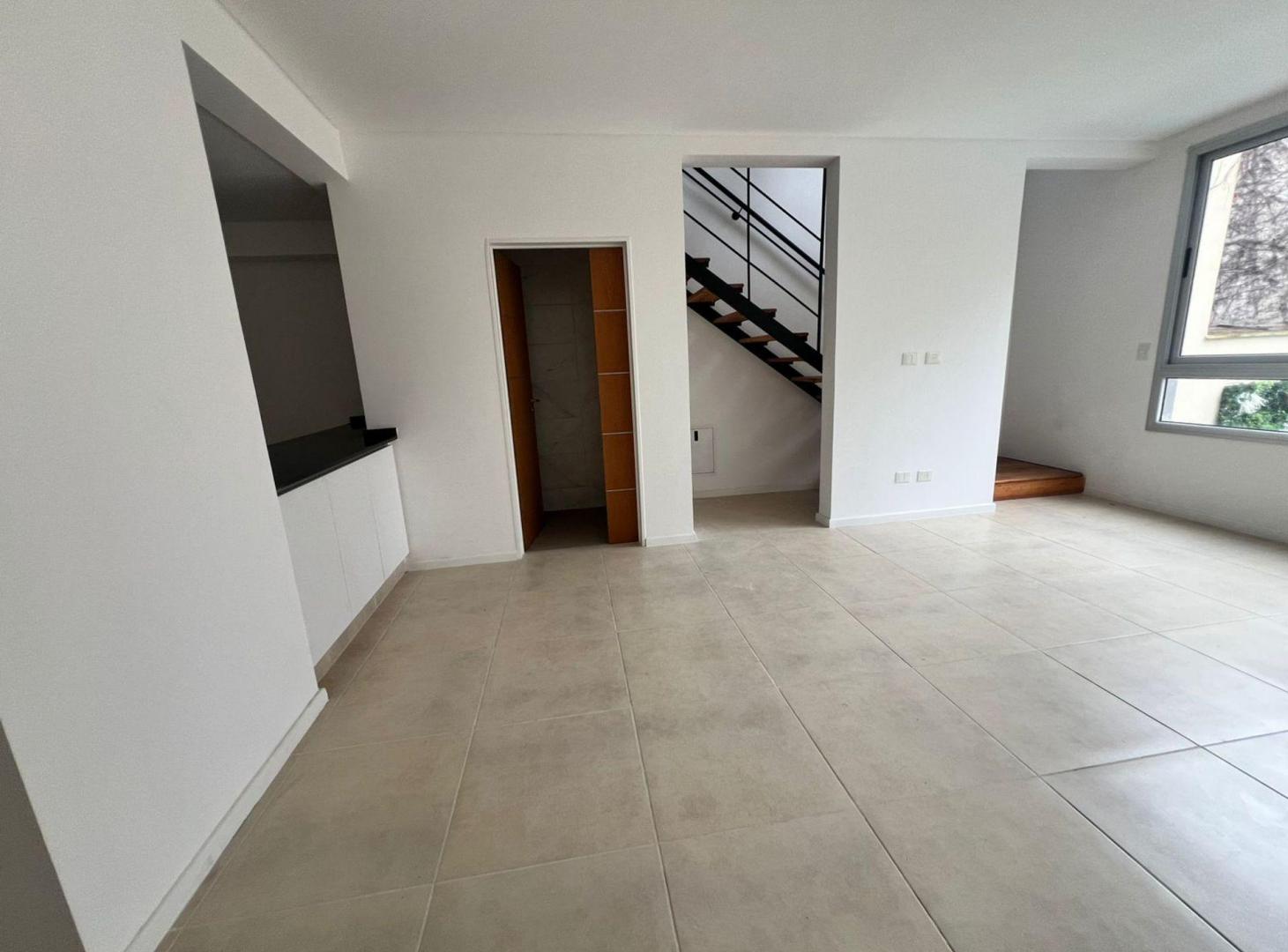 Foto de Venta Dúplex 2 Amb. Balcón. Palermo Hollywood, imagen 2