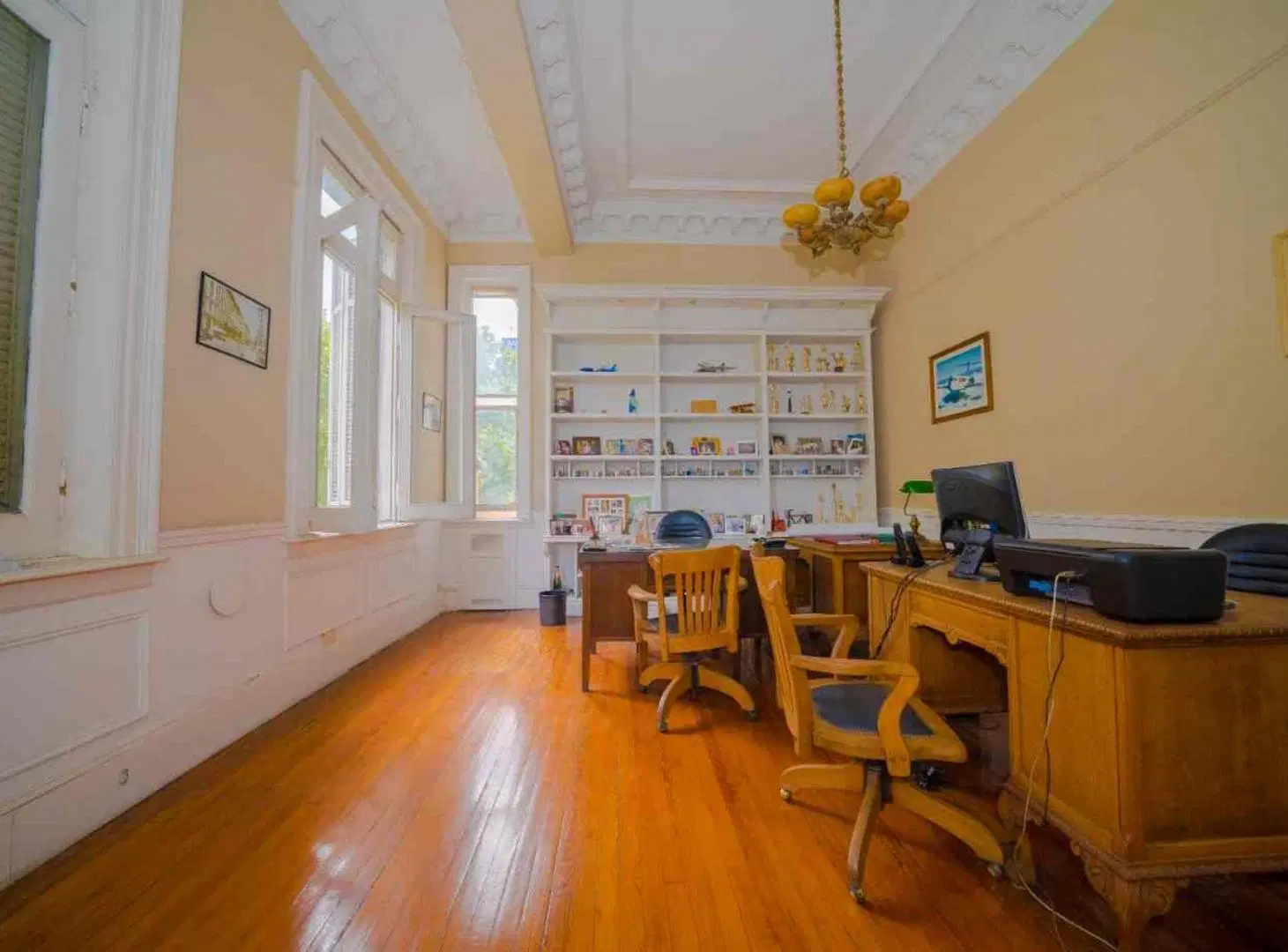 VENTA 5 AMB S/PISO EDIFICIO HISTORICO AV DE MAYO 3