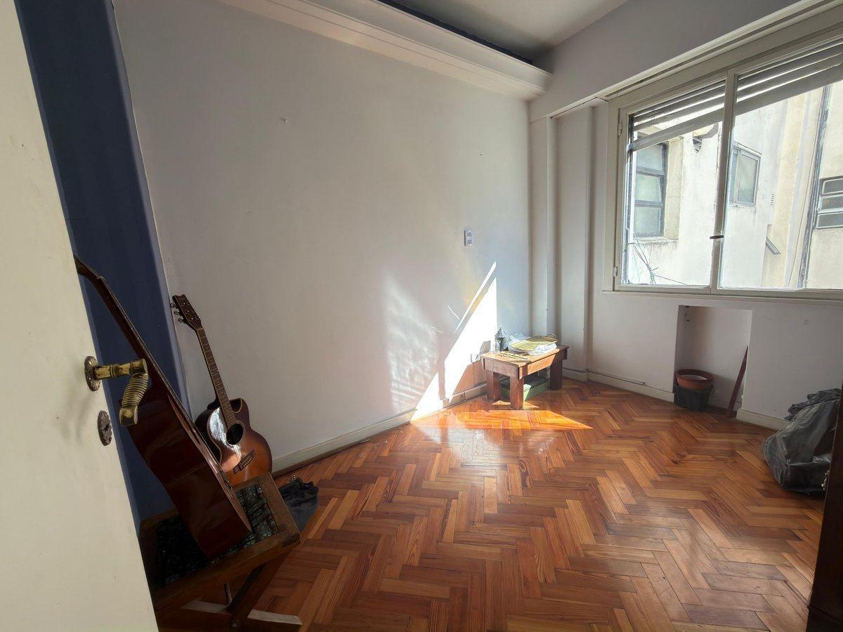 Foto de VENTA DEPTO 4 AMB BALVANERA LUMINOSO AL FRENTE, imagen 2