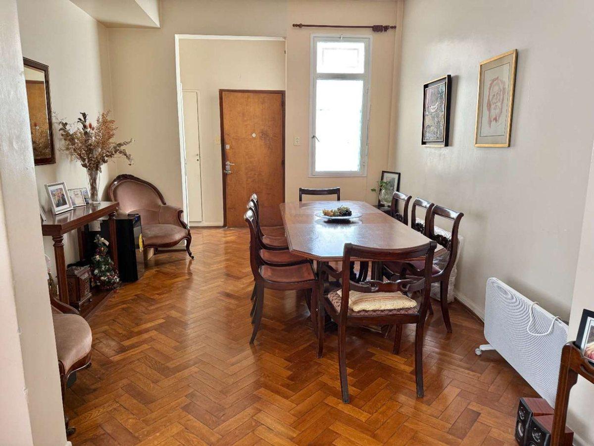 Foto de VENTA DEPTO 4 AMB + DEPENDENCIA BALCON RECOLETA, imagen 3