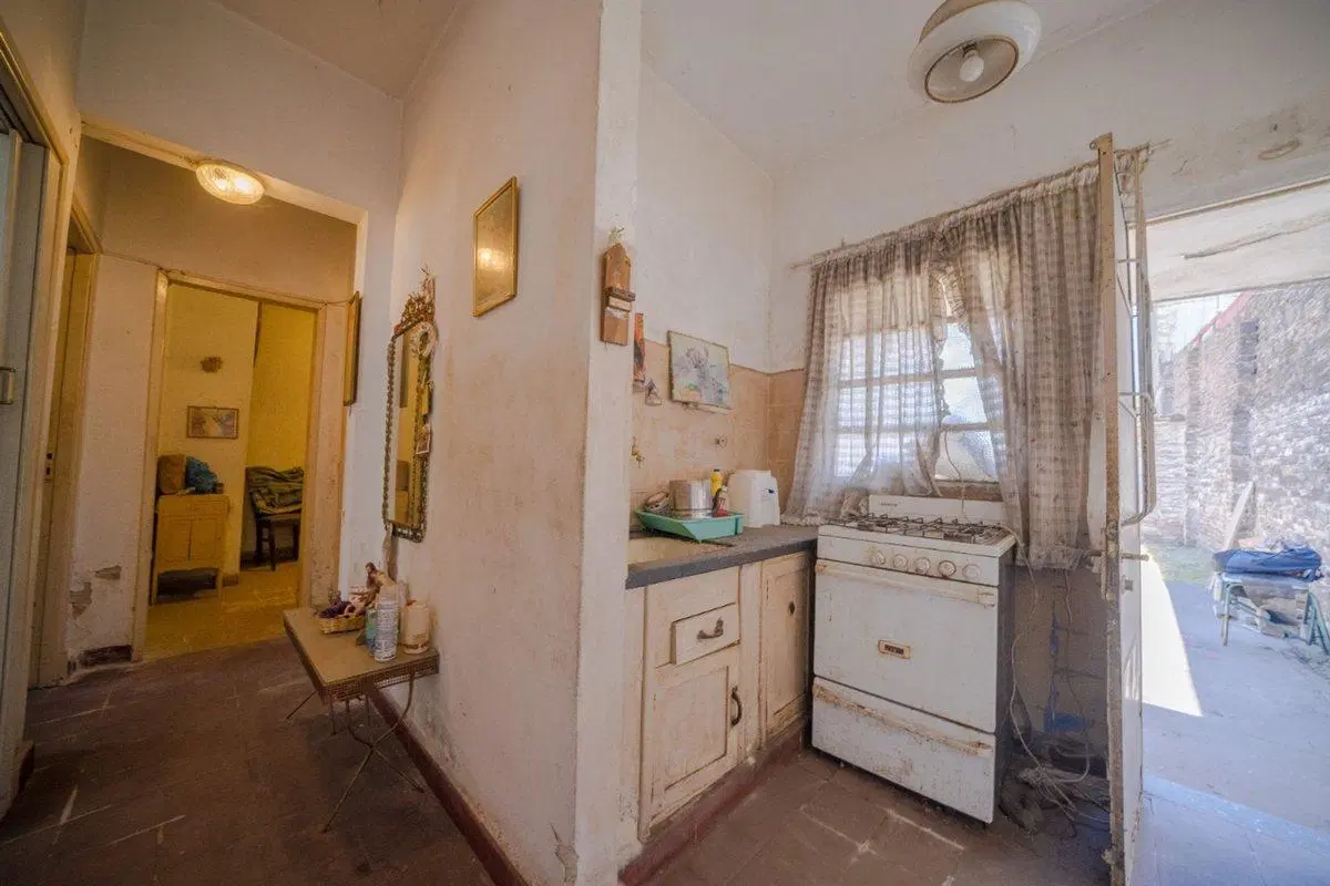 Casa terreno en Ciudadela. AU Oeste y Gral Paz 4