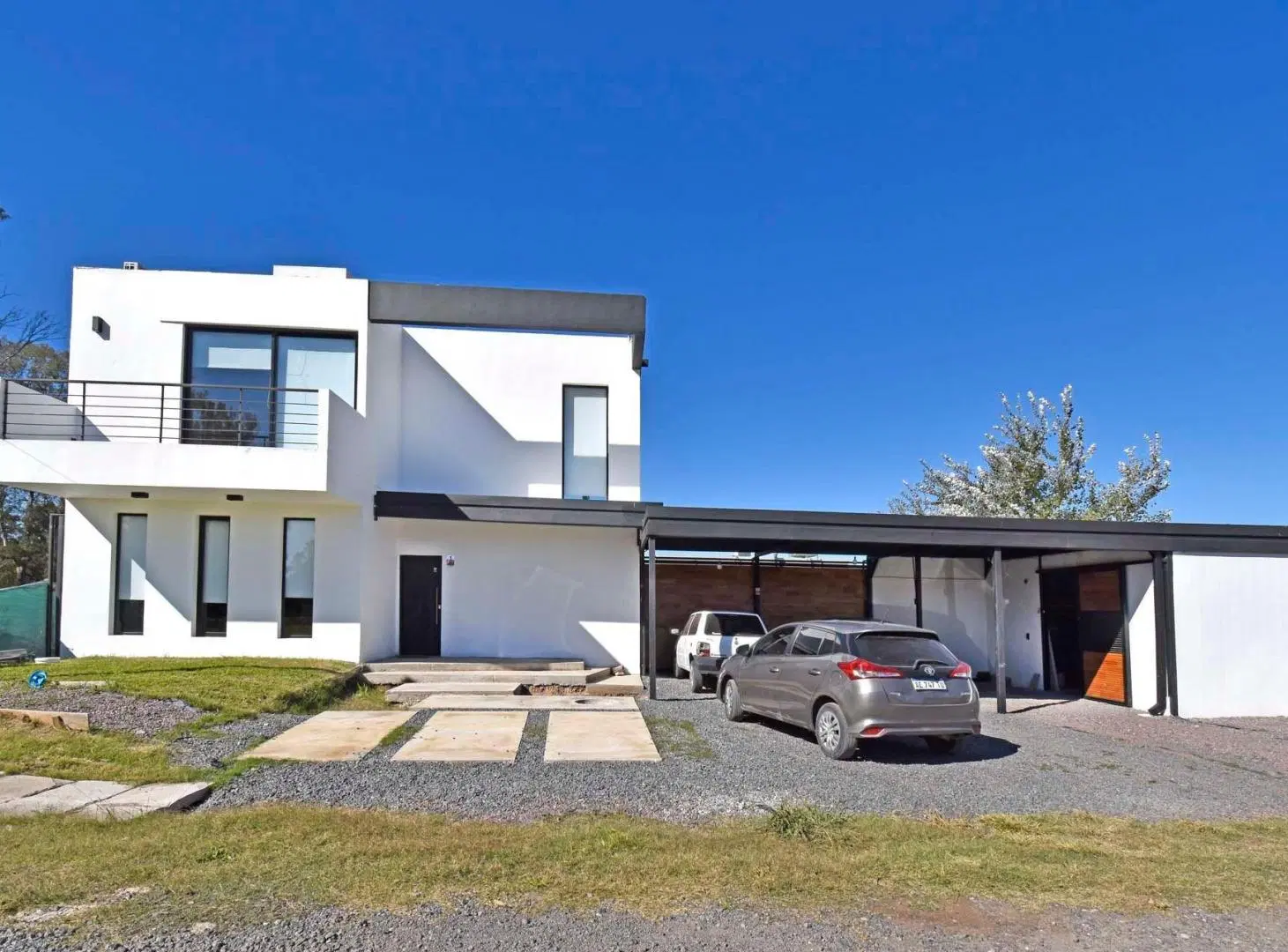 VENTA CASA ALTOS DE VIEDMA BARRIO PRIVADO MERLO 4
