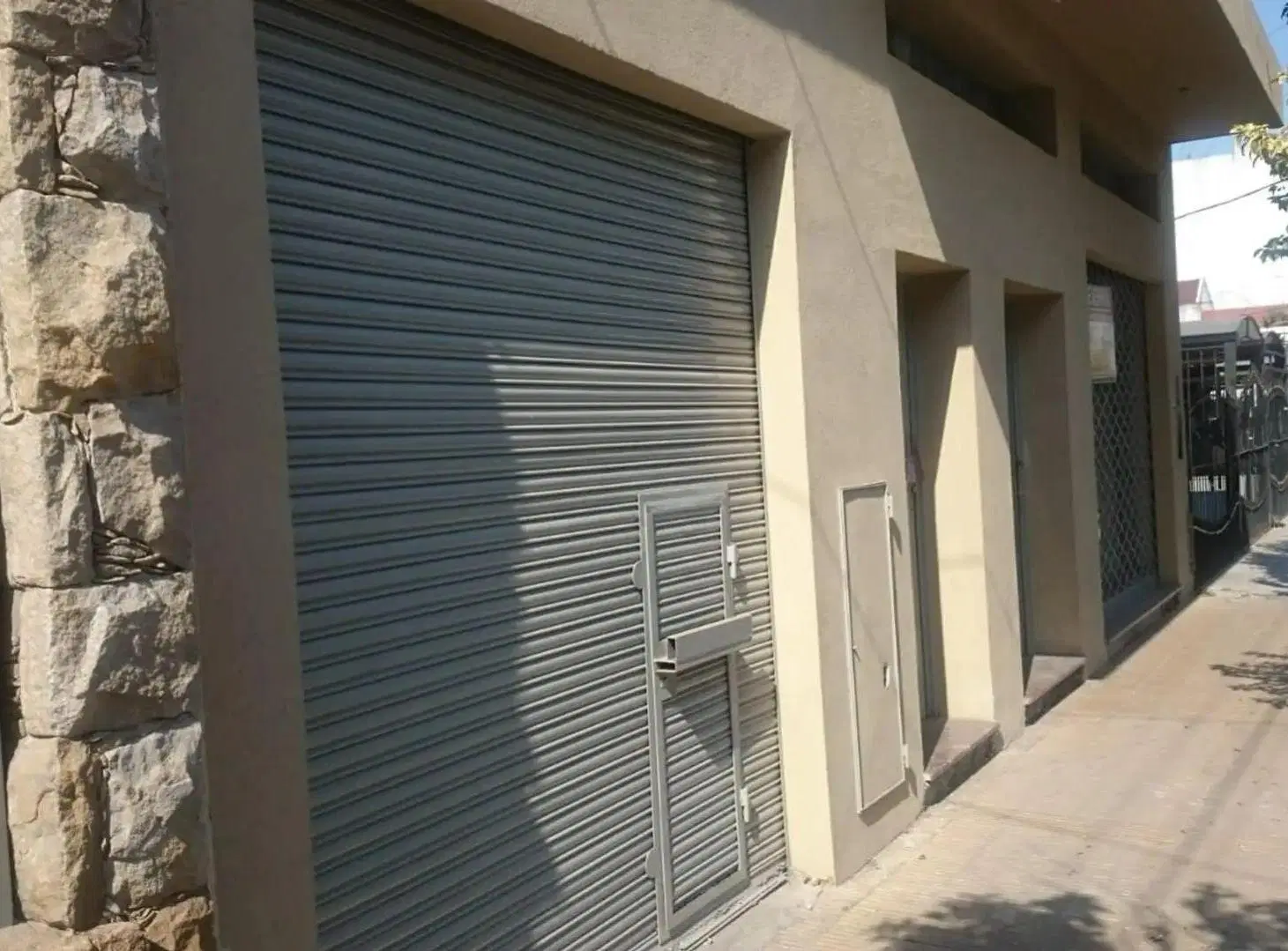 VENTA GALPÓN C/ 2 LOCALES 506 m² TOTALES SAN JUSTO 5