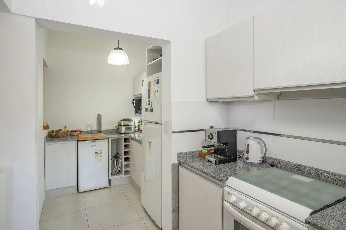 CASA  135m² CON JARDÍN Y ATELIER EN VILLA RAFFO 5