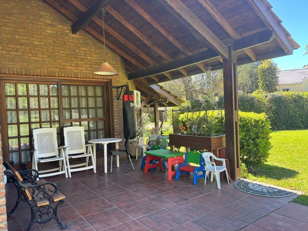 Venta Casa 4 amb Praderas de Lujan Increible Lote 3
