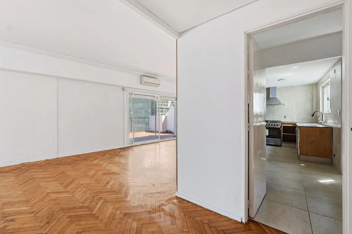 VENTA DEPARTAMENTO 4 AMBIENTES BALVANERA 8