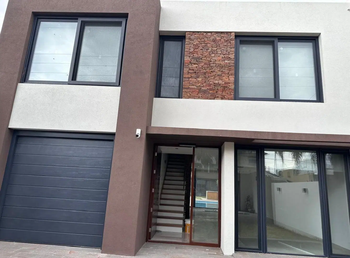 Venta Casa 6 Amb + Playroom Castelar Norte EXCLUSI 3