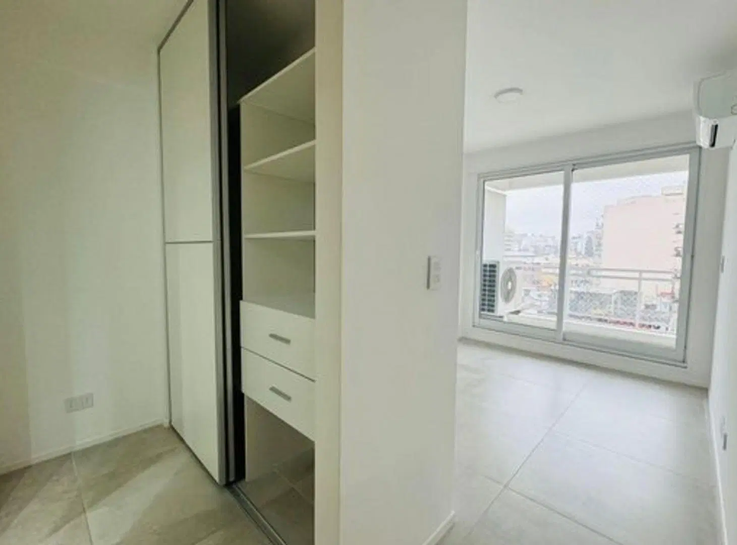Alquiler depto 3 amb con balcon cochera Caballito 3