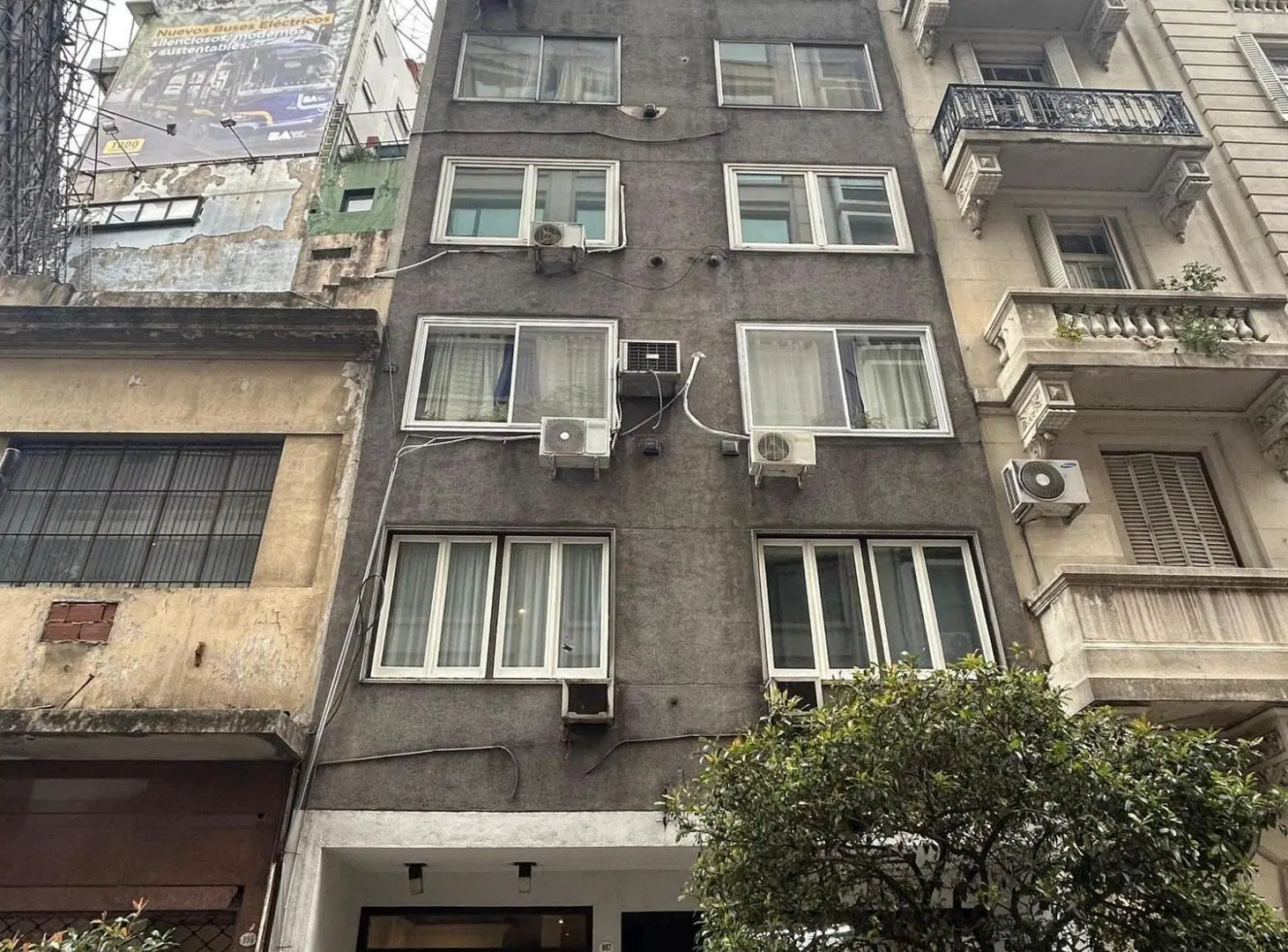 VENTA DEPTO 2 AMBIENTES APTO PROFESIONAL RETIRO 8