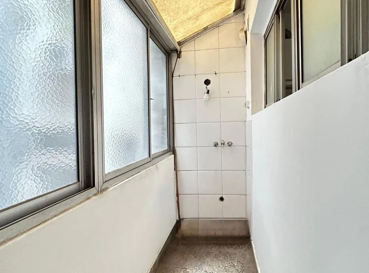 VENTA DEPTO 2 AMBIENTES APTO PROFESIONAL RETIRO 5