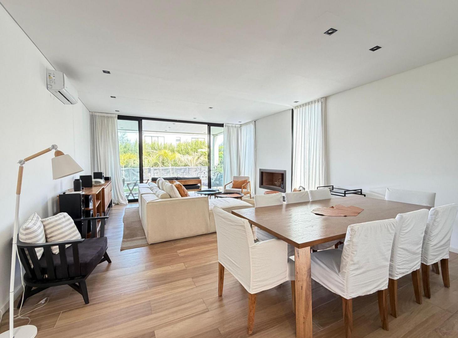 Foto de VENTA CASA 5 AMBIENTES PUERTOS ACACIAS CON PILETA, imagen 3