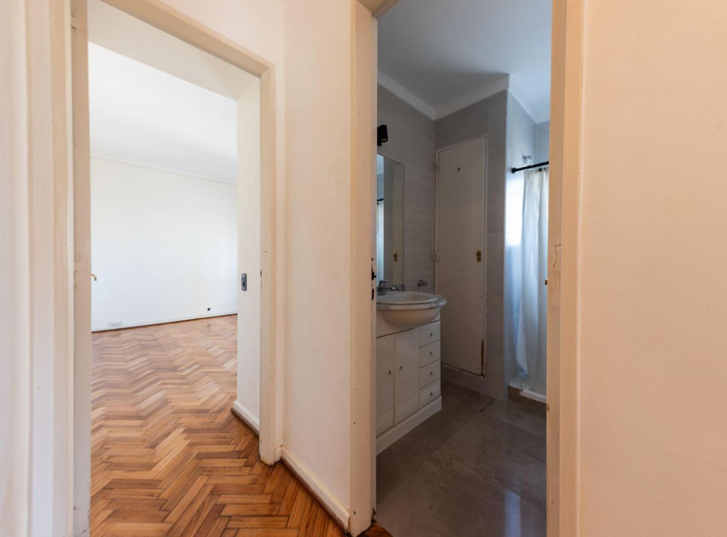 Foto de VENTA DEPTO 4 AMB Y DEPENDENCIA PALERMO PISO ALTO, imagen 5