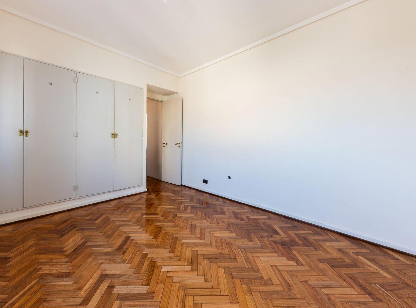 Foto de VENTA DEPTO 4 AMB Y DEPENDENCIA PALERMO PISO ALTO, imagen 2
